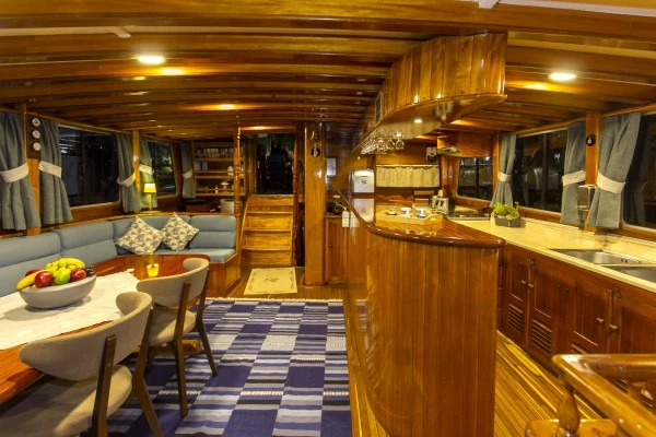 Saloon